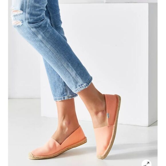 Soludos Dali Espadrille Slip-On Shoe - Picture 2 of 11